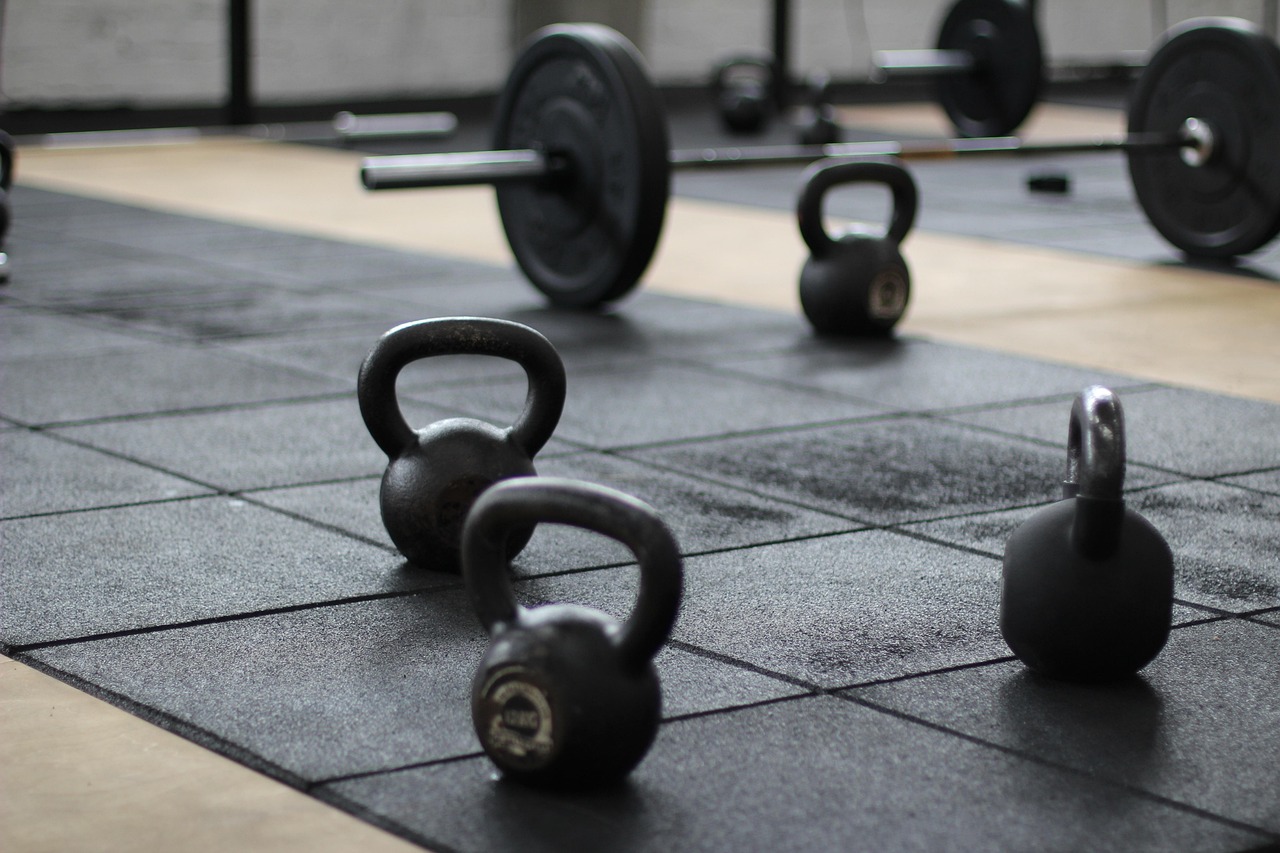 Alimentation du sportif : Comment adapter votre assiette pour optimiser vos performances et éviter les carences 