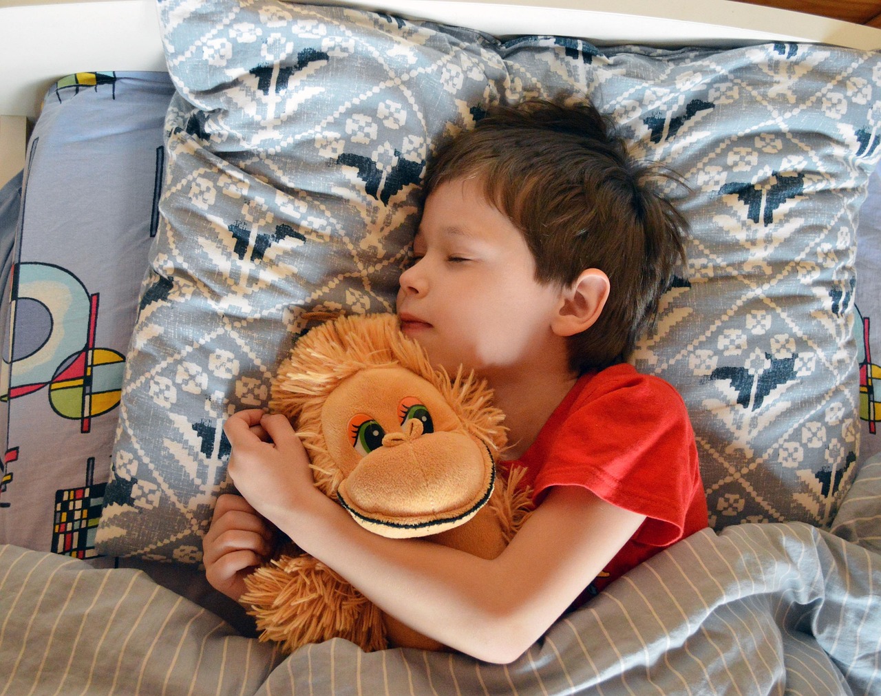 Enfant qui ne dort pas ? Les solutions naturelles pour un sommeil réparateur 